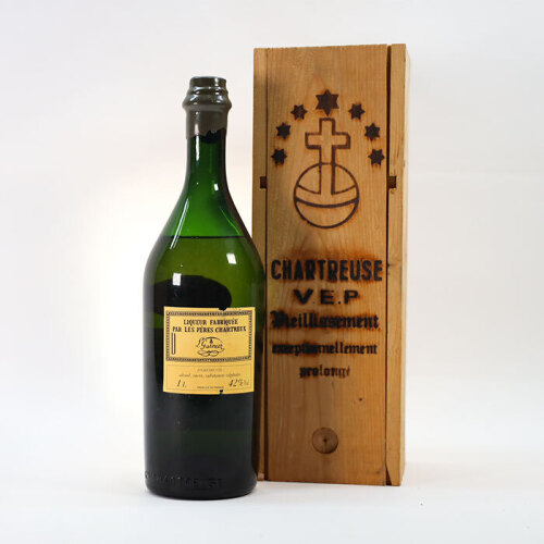 Chartreuse Jaune V.E.P Liqueur [bottled in 1975]