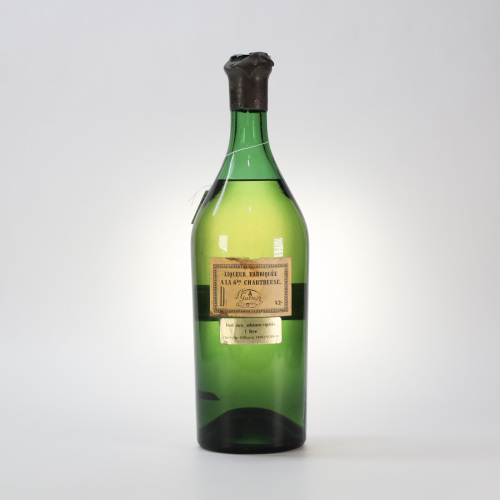 Chartreuse Jaune V.E.P Liqueur NV